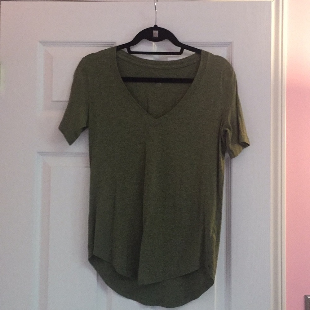 Lululemon shirt